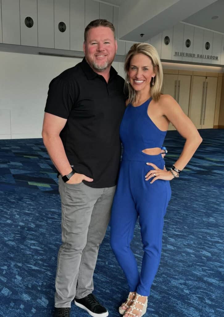a man and woman posing for a picture - SN Agency - Jamie and Cory 